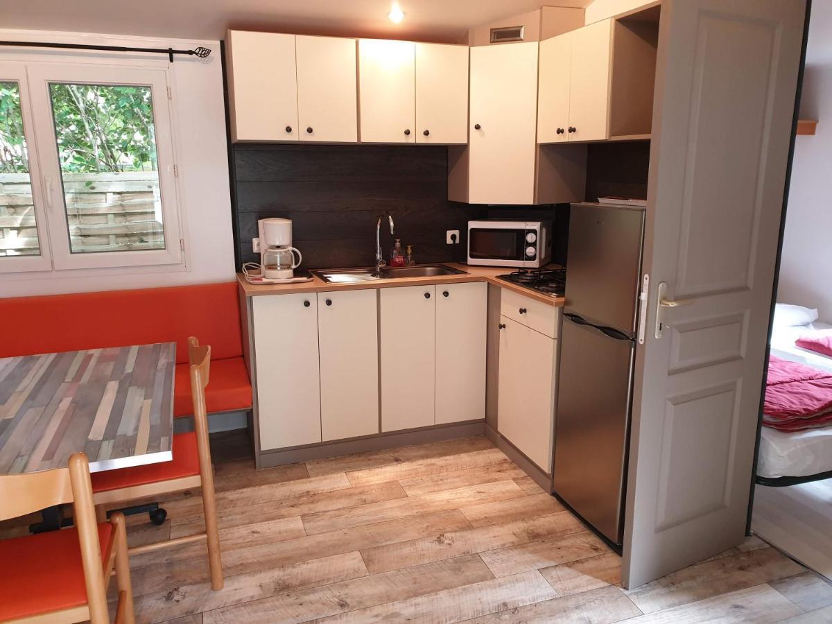 Camping Le Moulin Du Roy Revel  Exterior foto